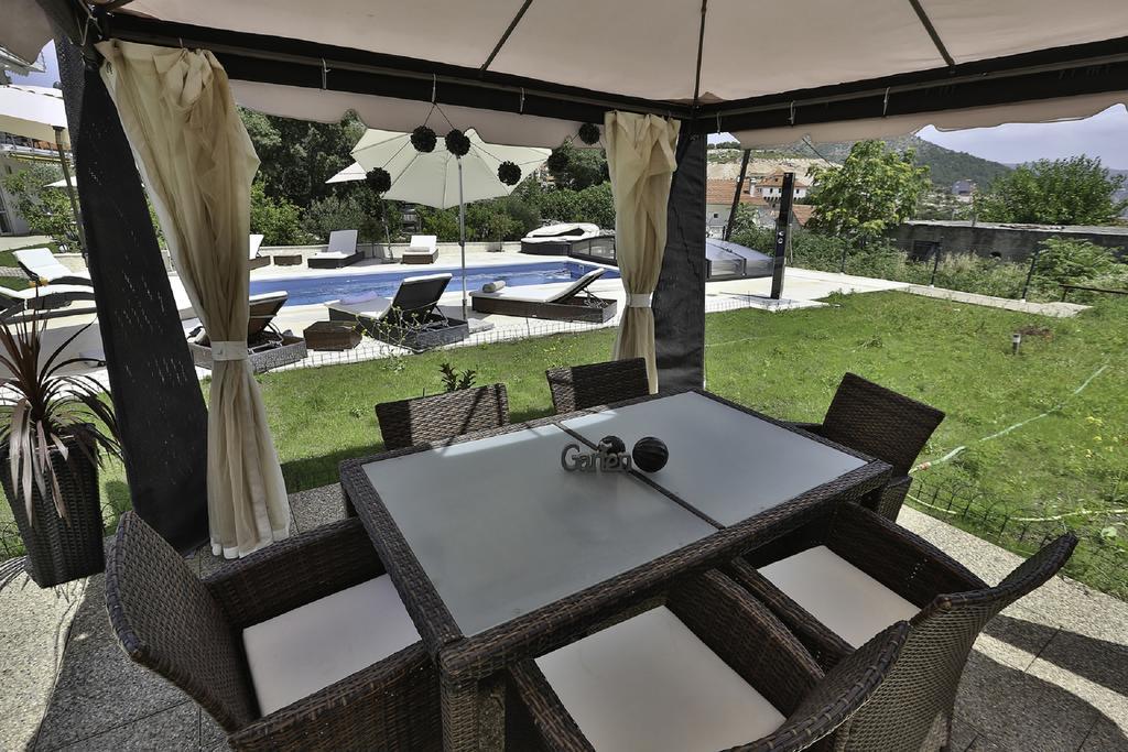 Villa Oleander Марина Экстерьер фото